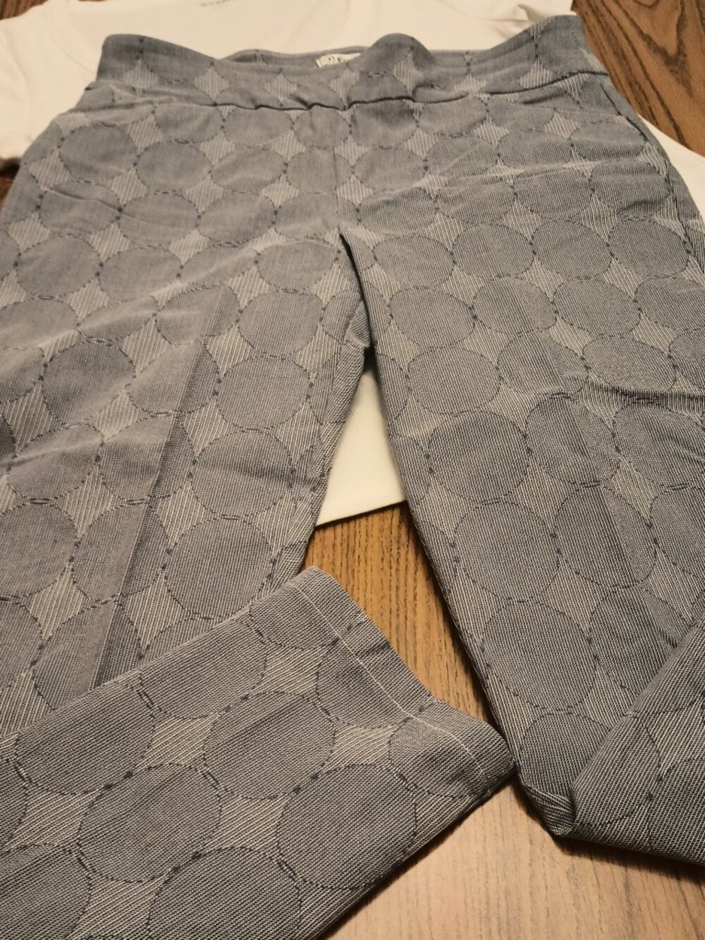 Versona Size 14 Blue Pull-on Ankle Pants (EUC)